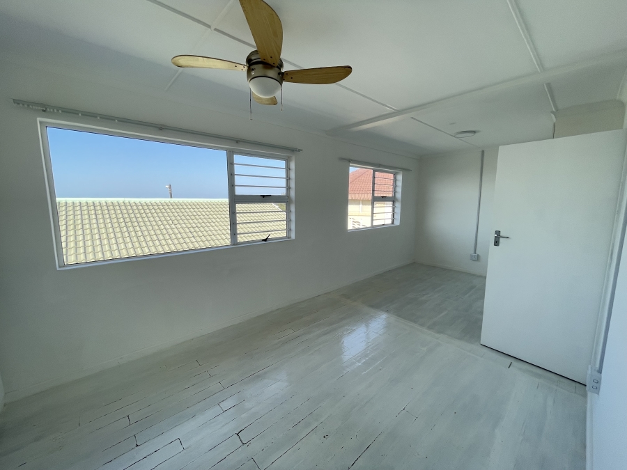 To Let 2 Bedroom Property for Rent in Kidds Beach Eastern Cape